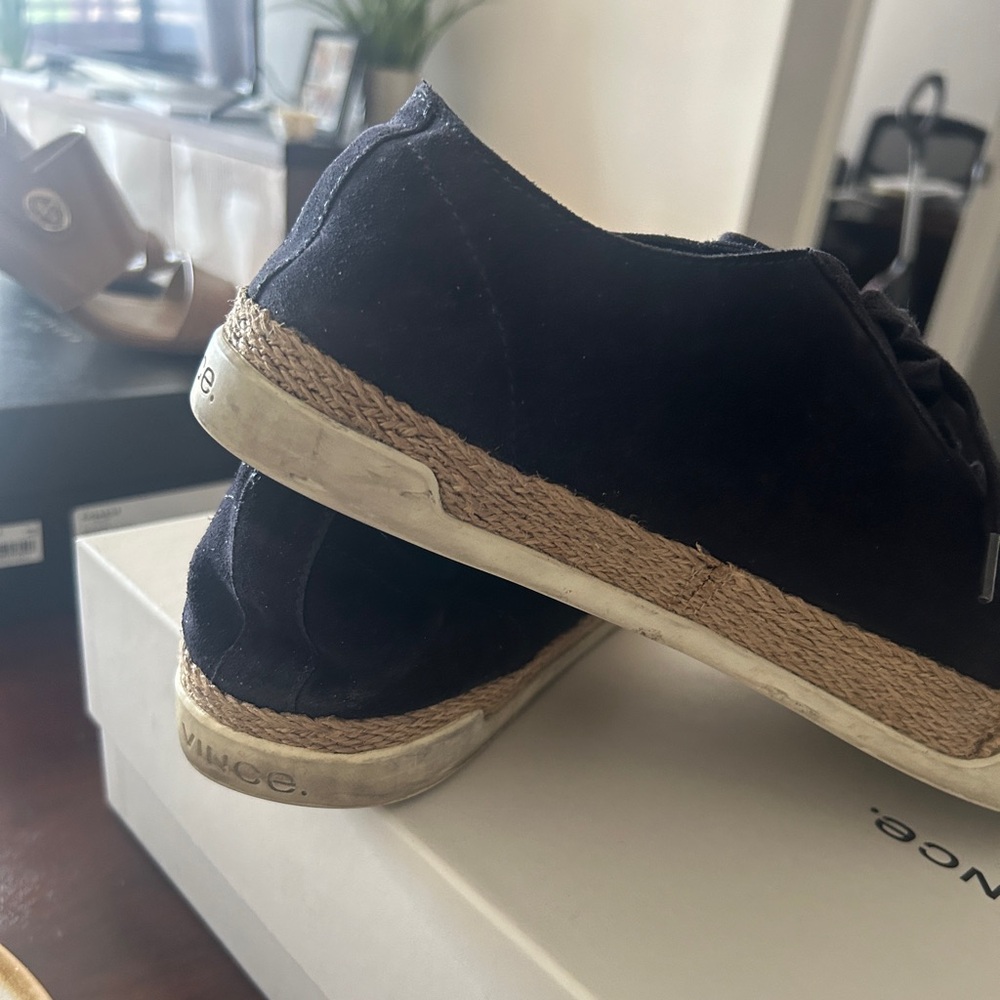 Vince Women's Black Casual Sneakers